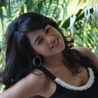 Sameera Reddy Looking Gorgeous in black Stills | Picture 93292
